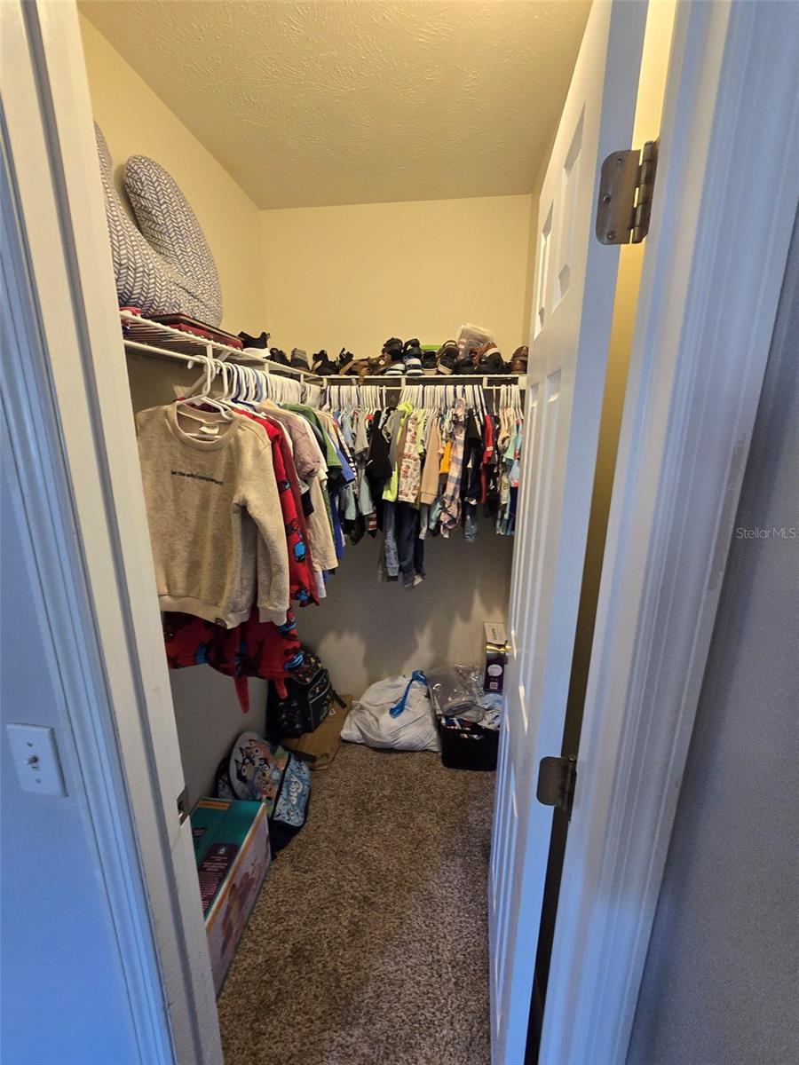 SILVER SPGS SHORES UN 20 - Residential