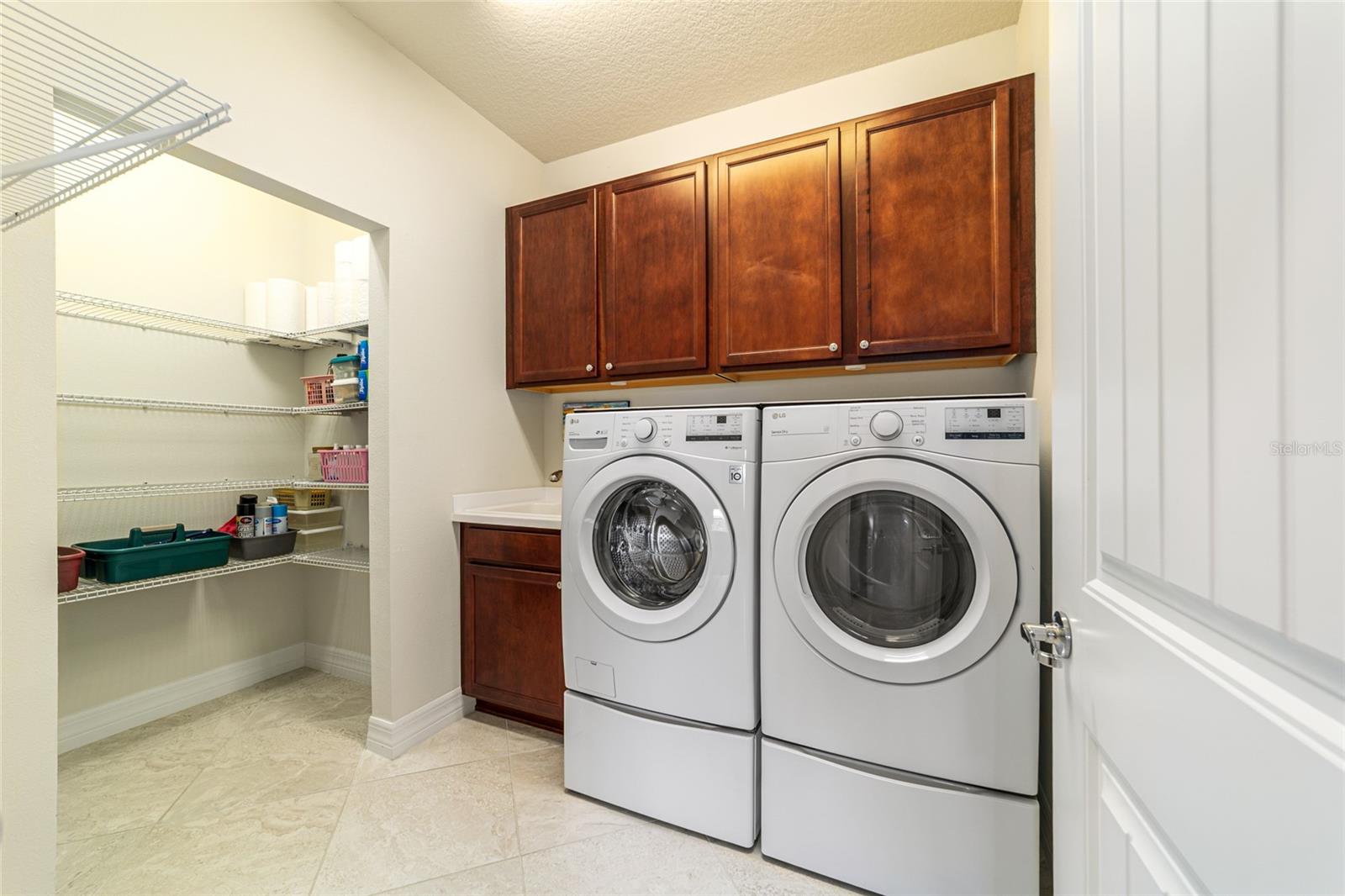 STONE CREEK - Residential