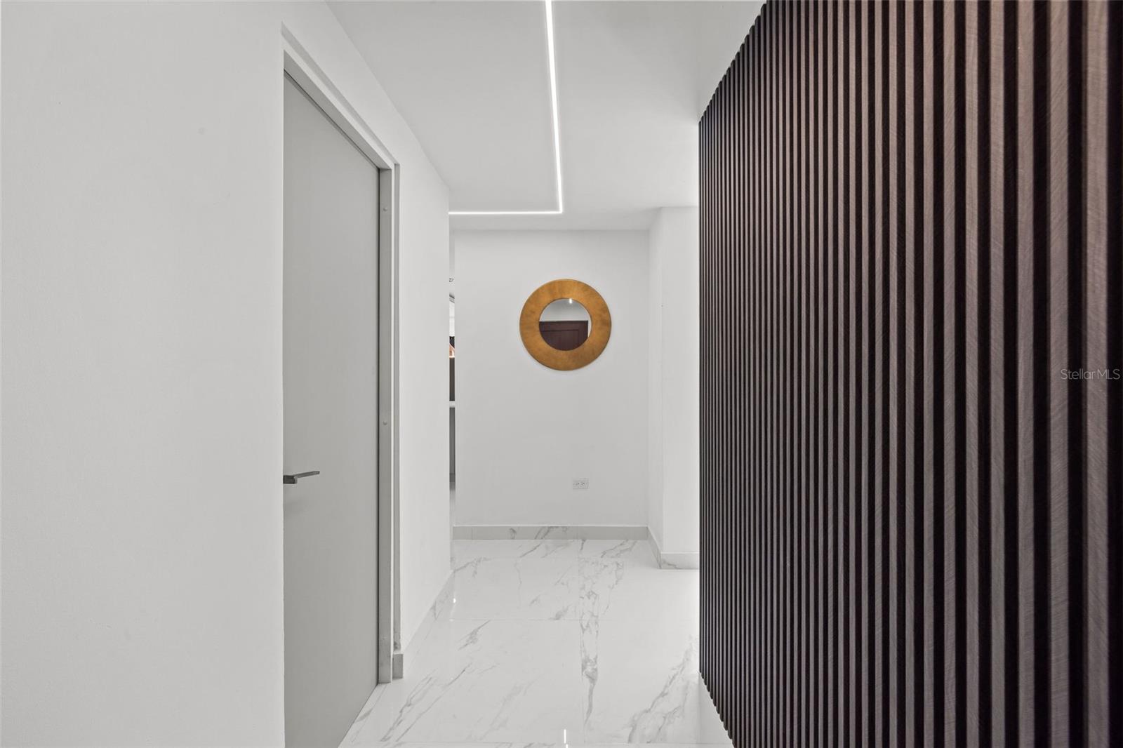 CONDOMINIO MONT BLANC - Residential Lease