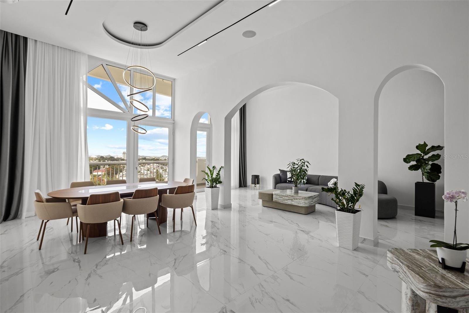 CONDOMINIO MONT BLANC - Residential Lease