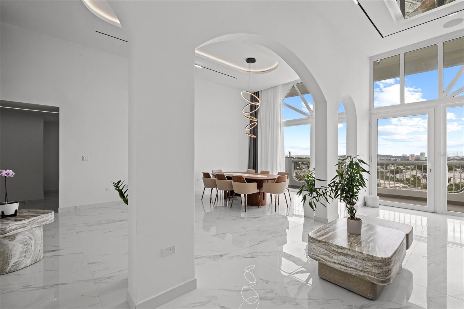 CONDOMINIO MONT BLANC - Residential Lease