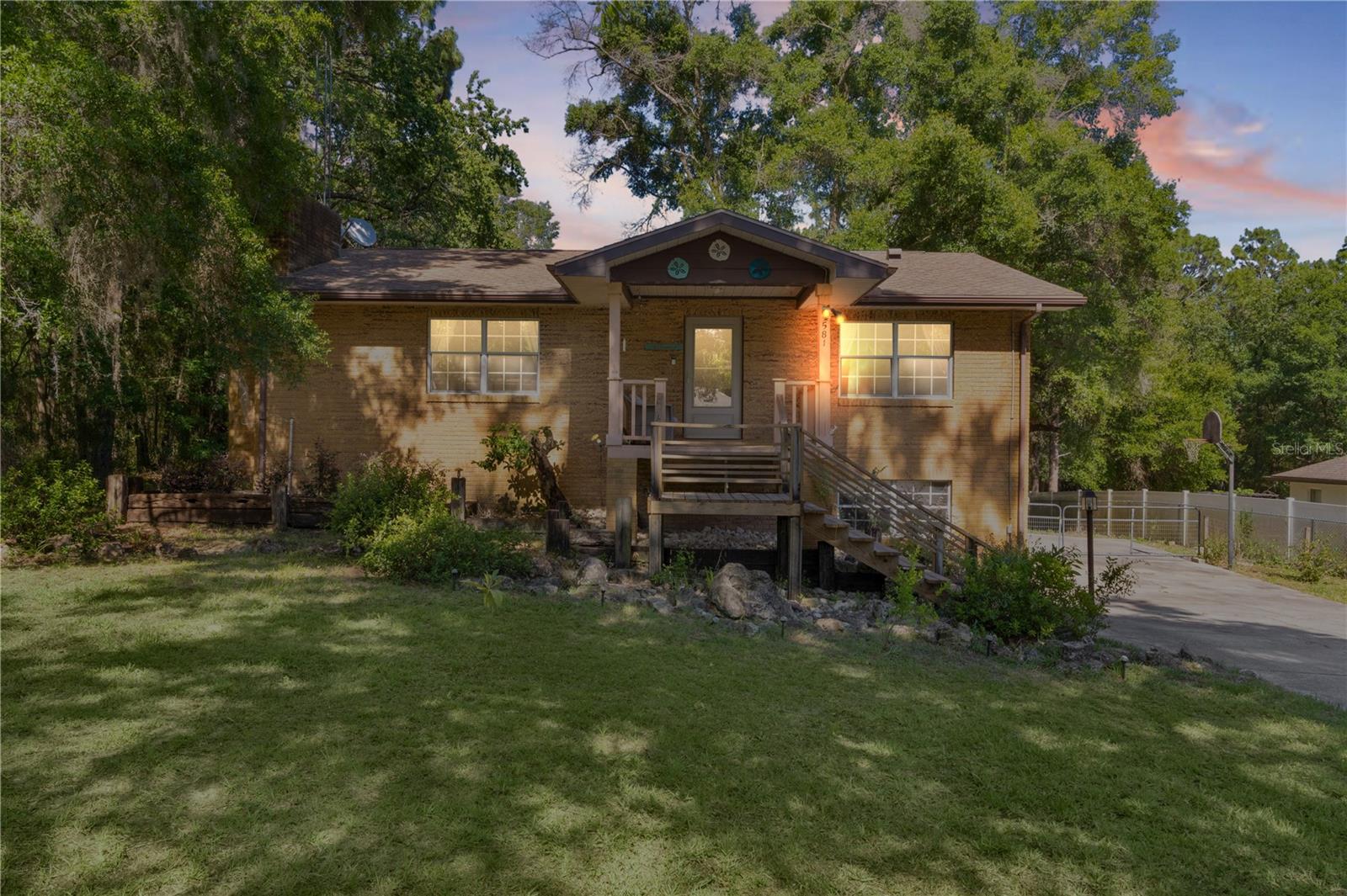 Listing image 5