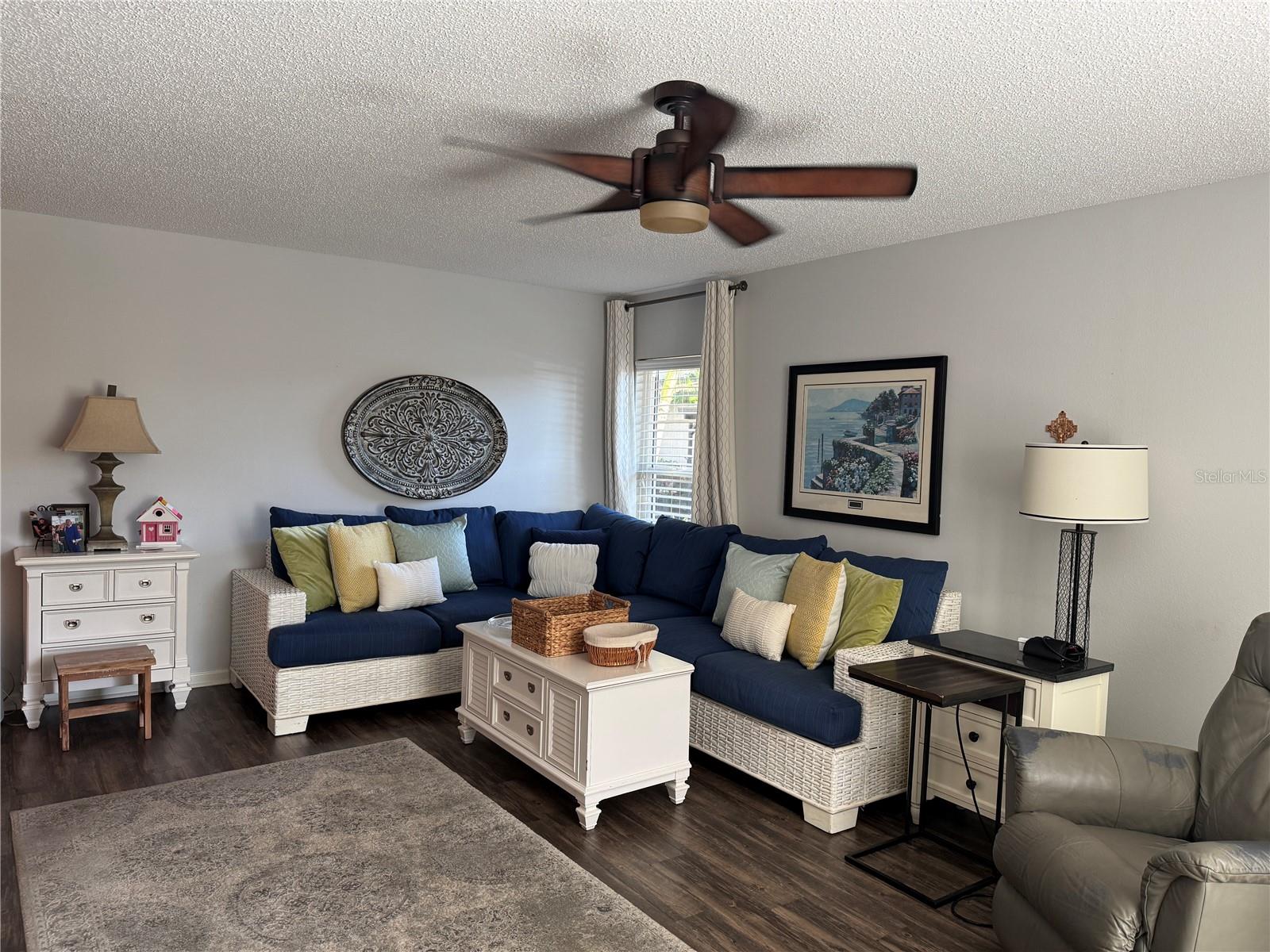 COUNTRY VILLAGE SEC 9 - Residential