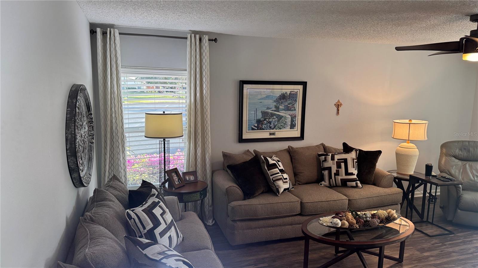 COUNTRY VILLAGE SEC 9 - Residential