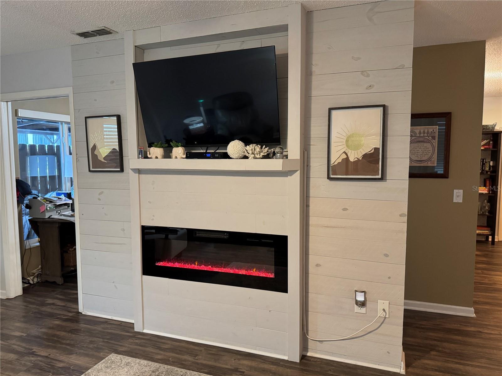 COUNTRY VILLAGE SEC 9 - Residential