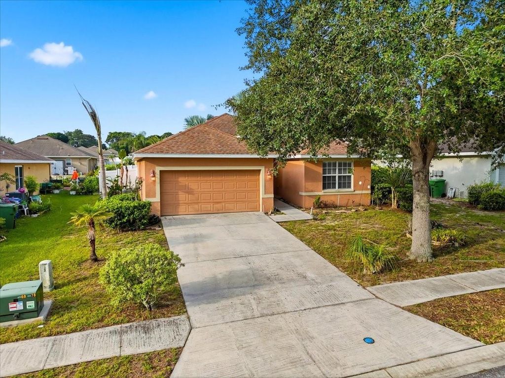 Photo of 1966 White Hawk Way, Winter Haven, FL 33881 (MLS # TB8521417)