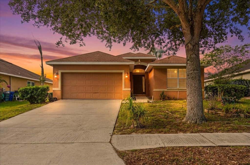 Photo of 1966 White Hawk Way, Winter Haven, FL 33881 (MLS # TB8521417)