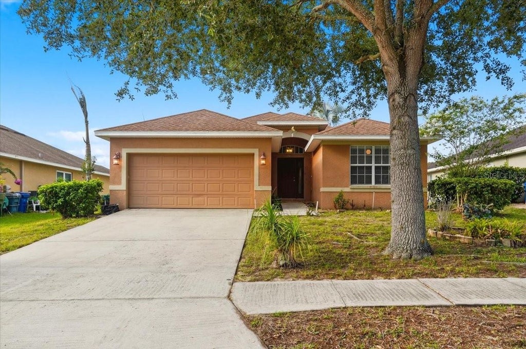 Photo of 1966 White Hawk Way, Winter Haven, FL 33881 (MLS # TB8521417)