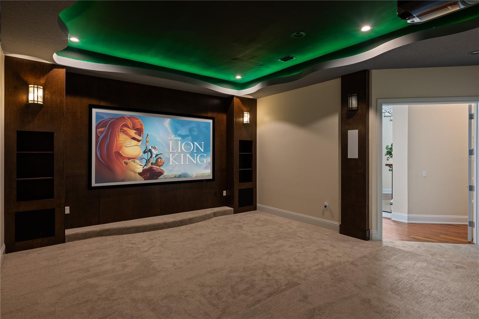 CHAINE DE LAC - Residential