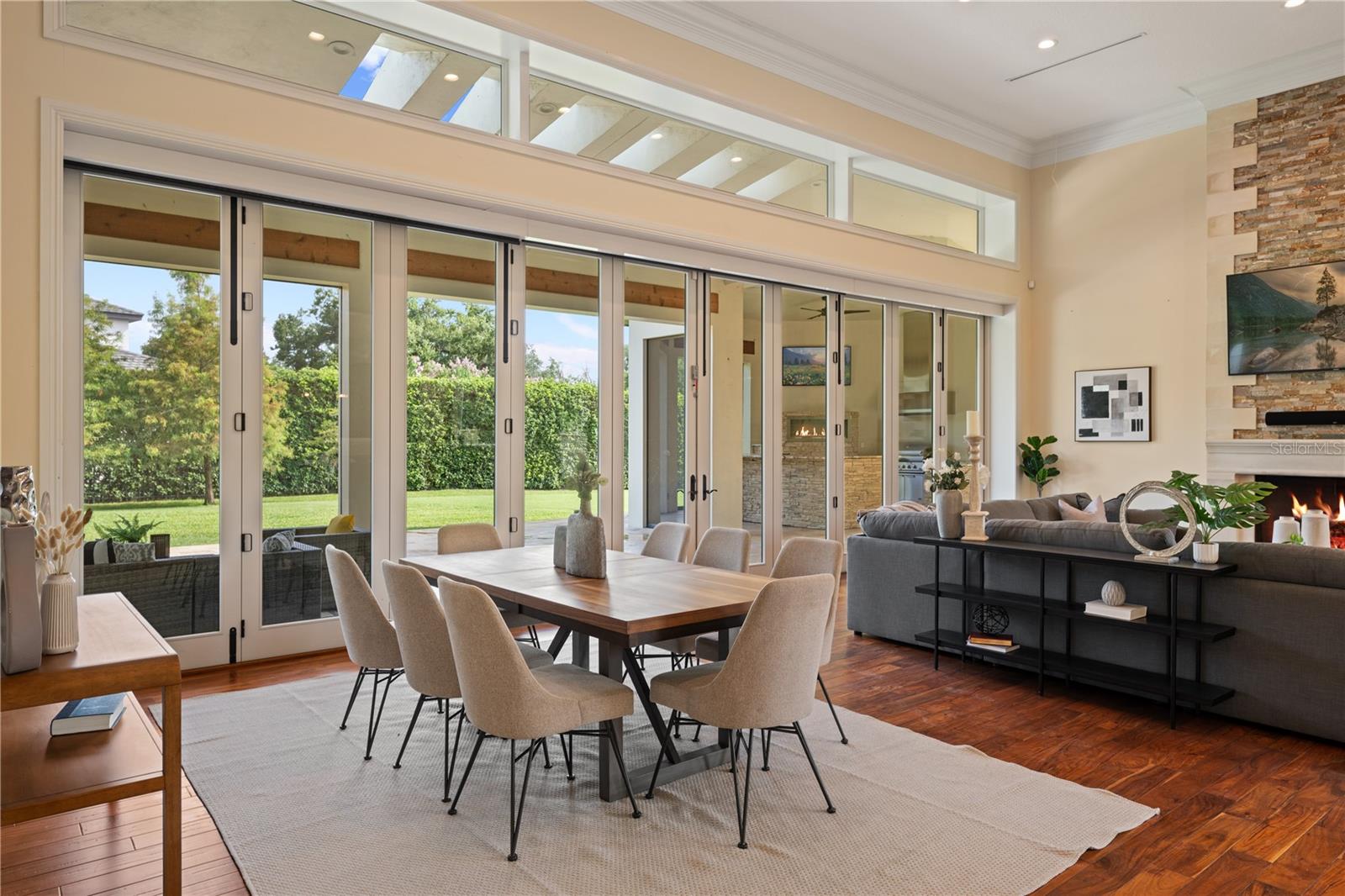 CHAINE DE LAC - Residential