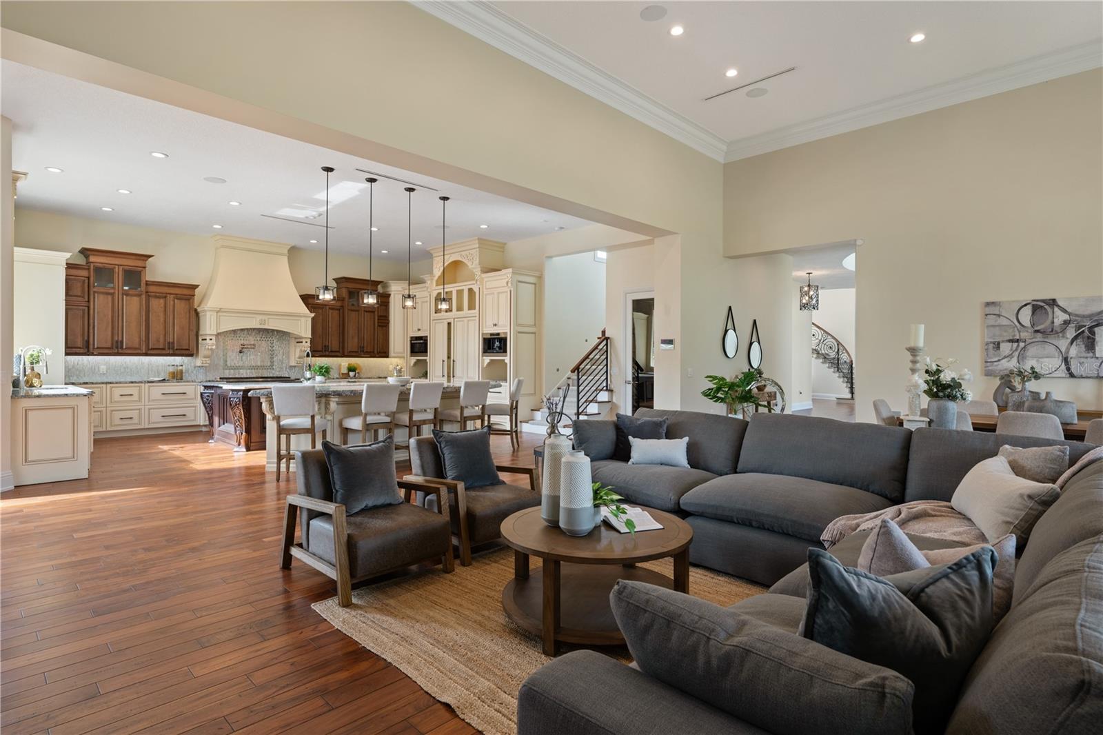 CHAINE DE LAC - Residential