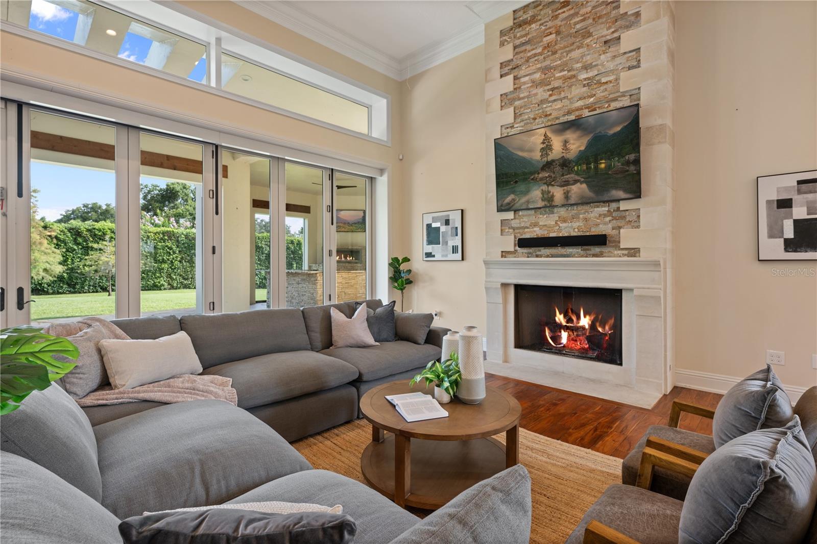 CHAINE DE LAC - Residential