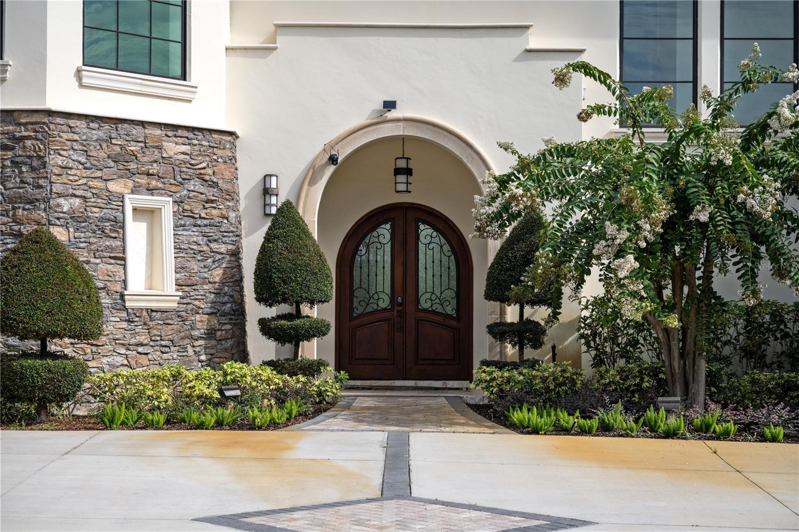 CHAINE DE LAC - Residential