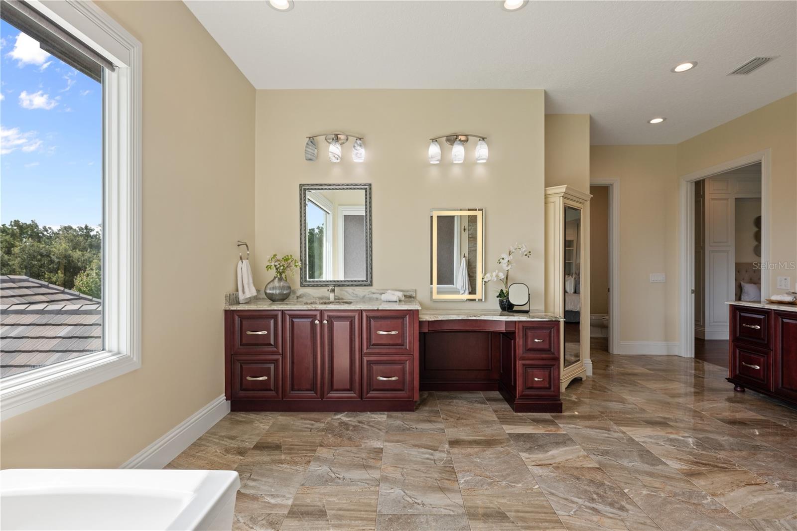 CHAINE DE LAC - Residential