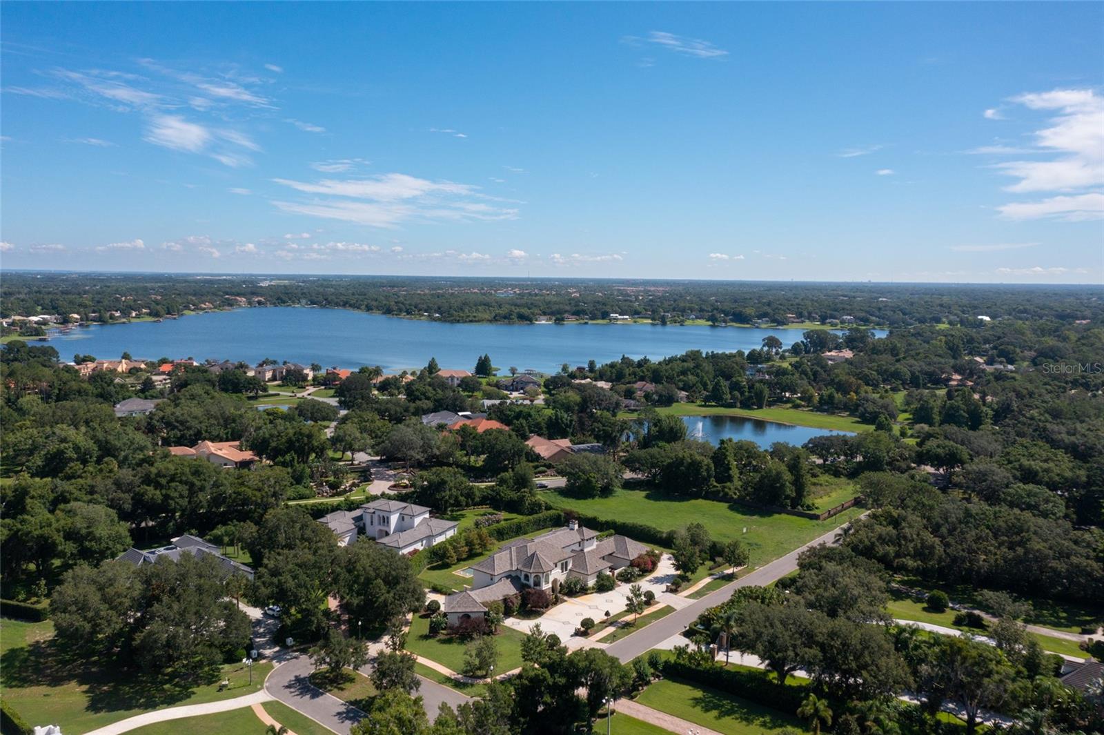 CHAINE DE LAC - Residential