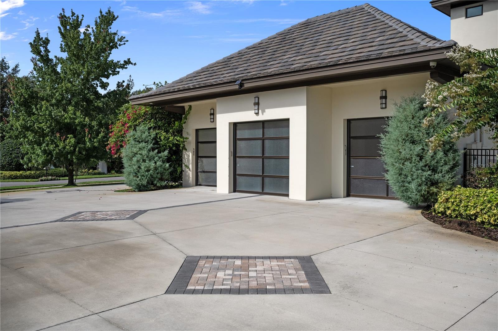 CHAINE DE LAC - Residential