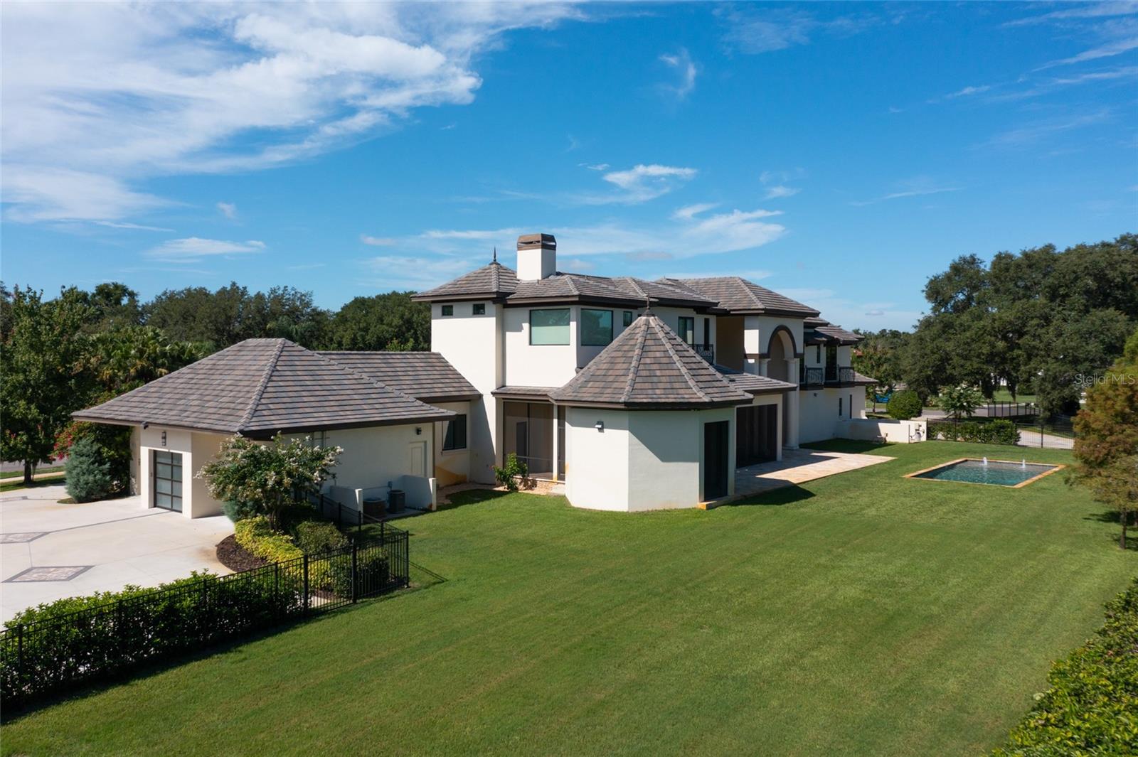 CHAINE DE LAC - Residential