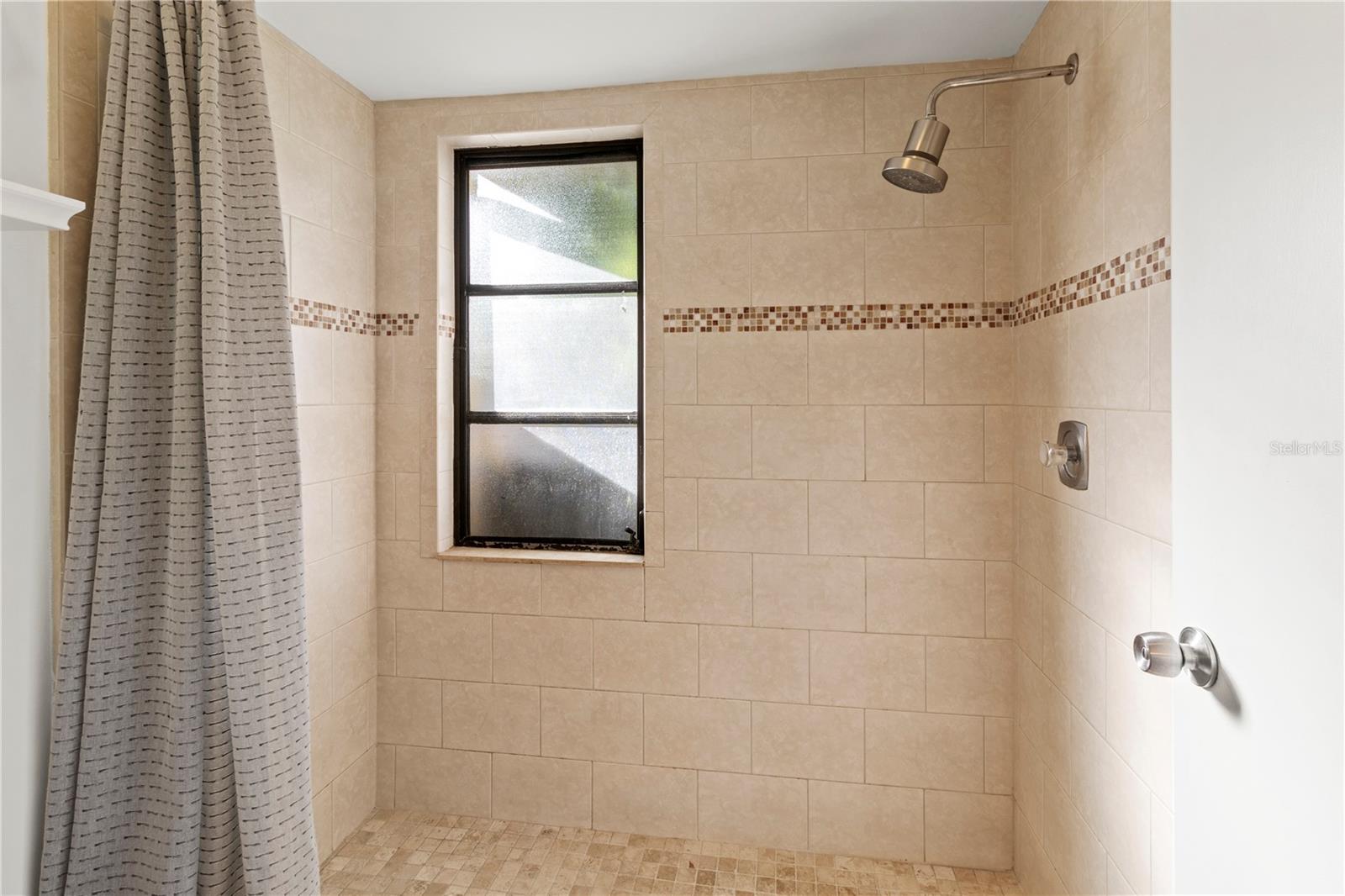 MEADOWLAKE I - Residential