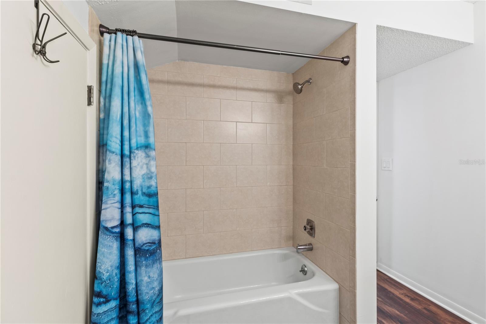 MEADOWLAKE I - Residential