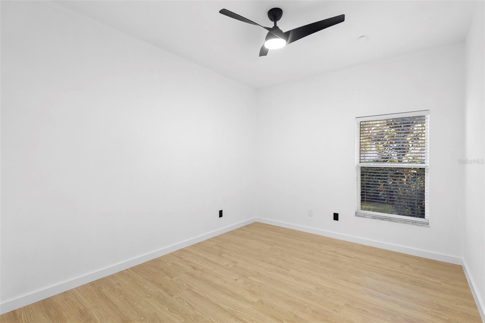 CAMELOT AT MARINERS VILLAGE - Residential