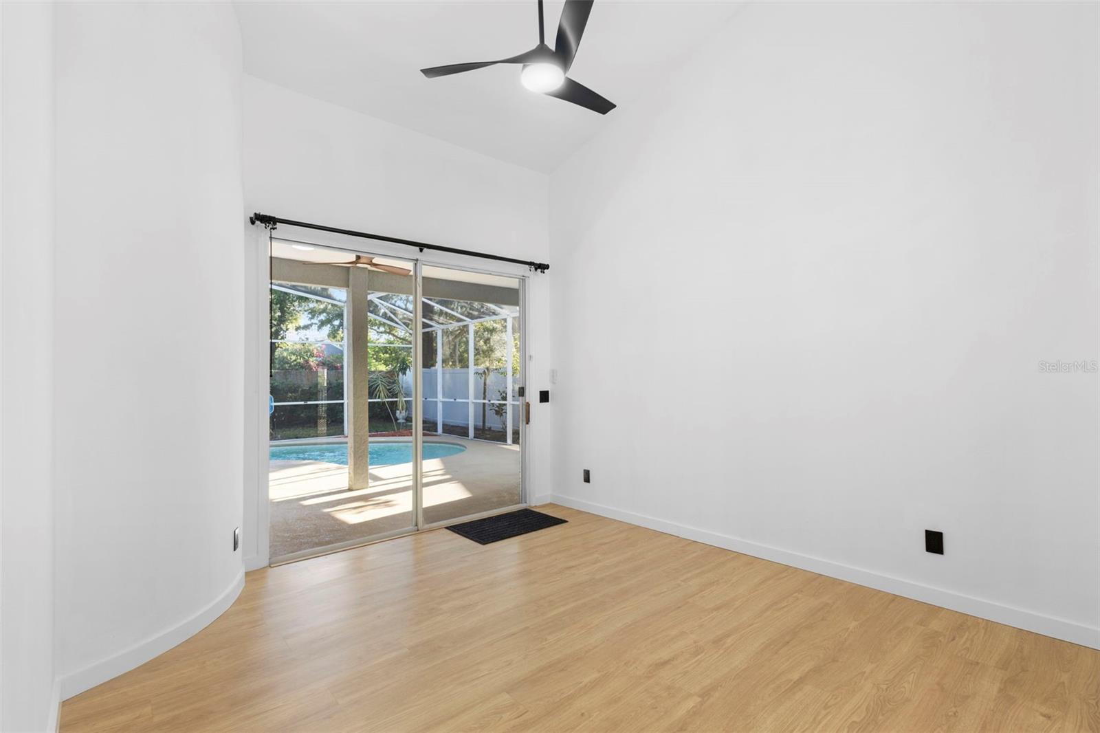 CAMELOT AT MARINERS VILLAGE - Residential