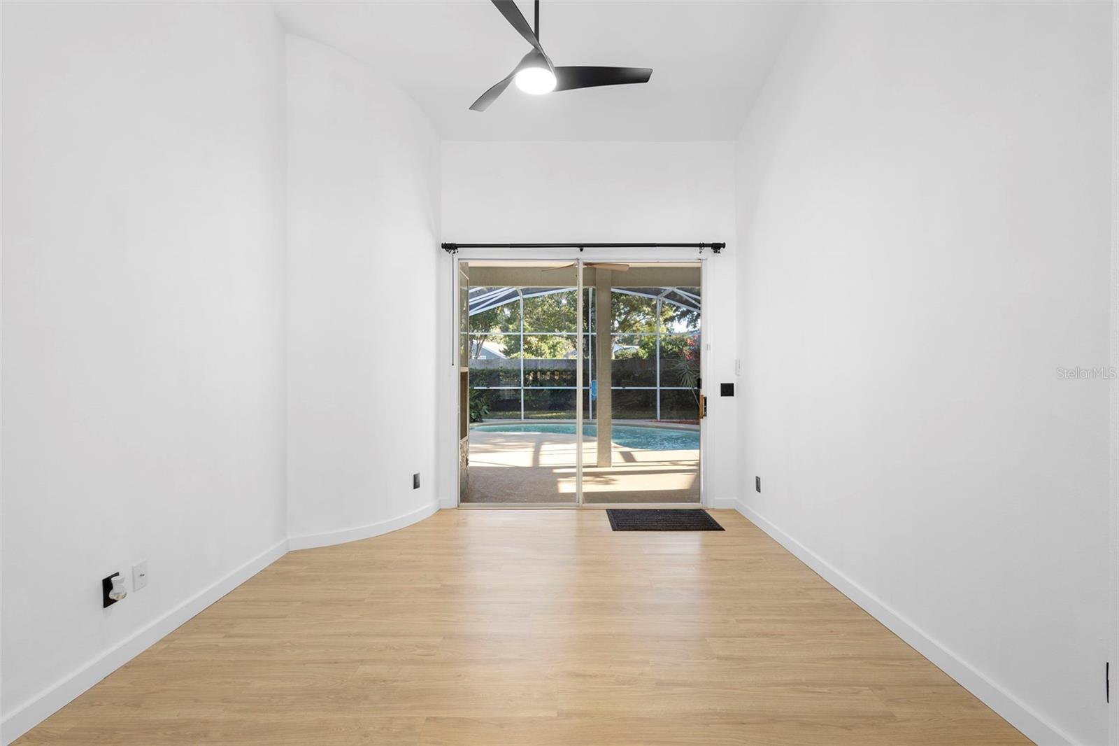 CAMELOT AT MARINERS VILLAGE - Residential