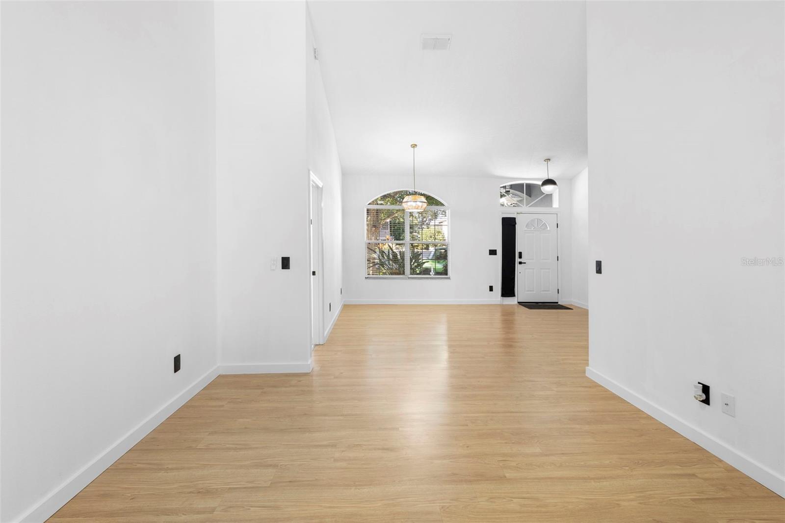 CAMELOT AT MARINERS VILLAGE - Residential