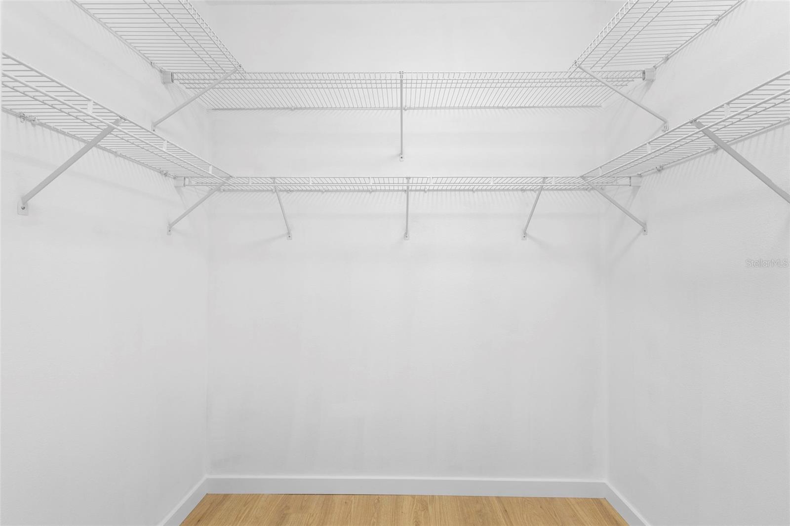 CAMELOT AT MARINERS VILLAGE - Residential