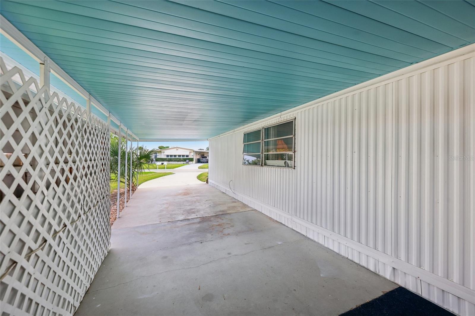 TAVARES LAKE FRANCES ESTATES - Residential