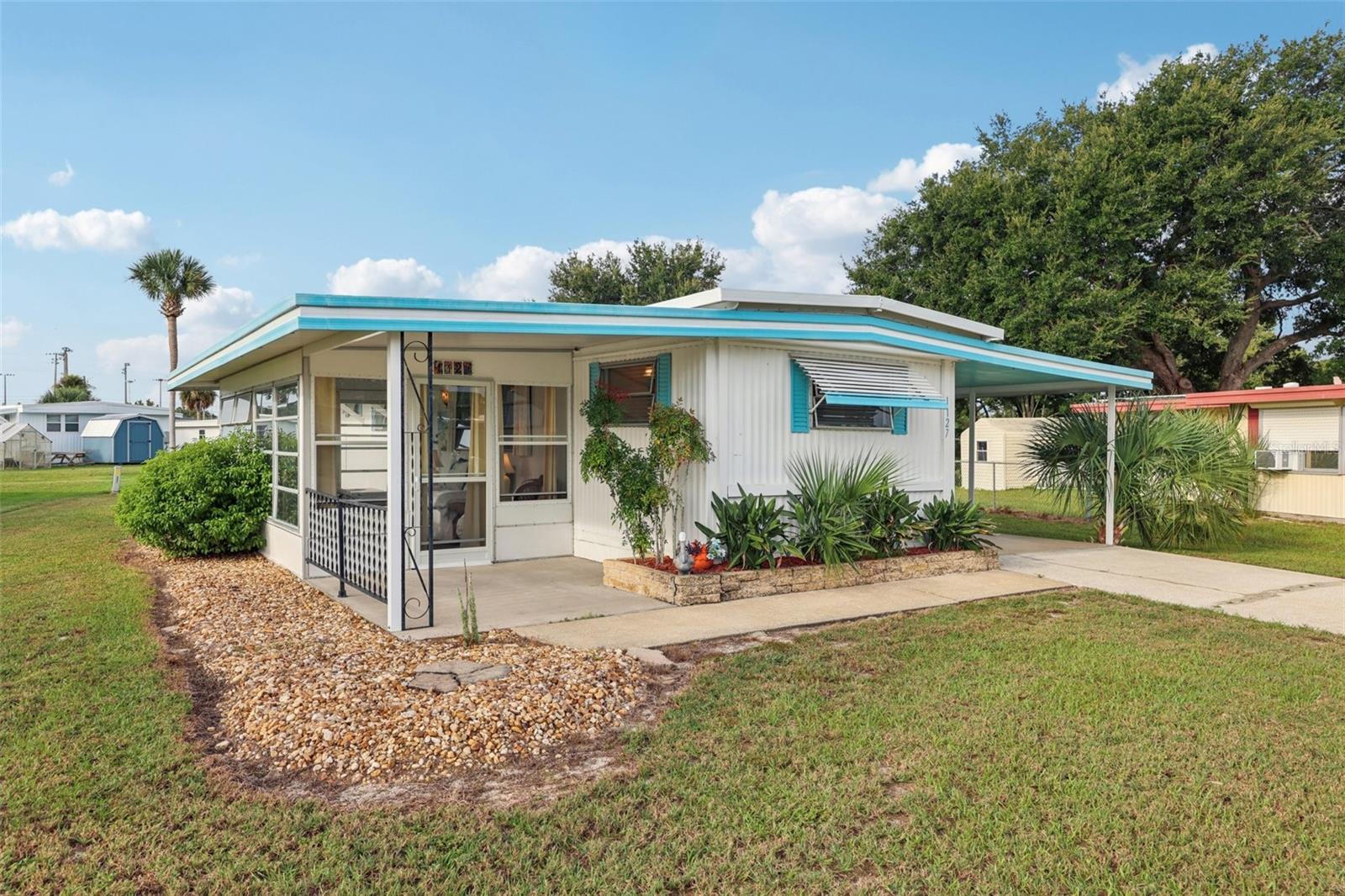 TAVARES LAKE FRANCES ESTATES - Residential