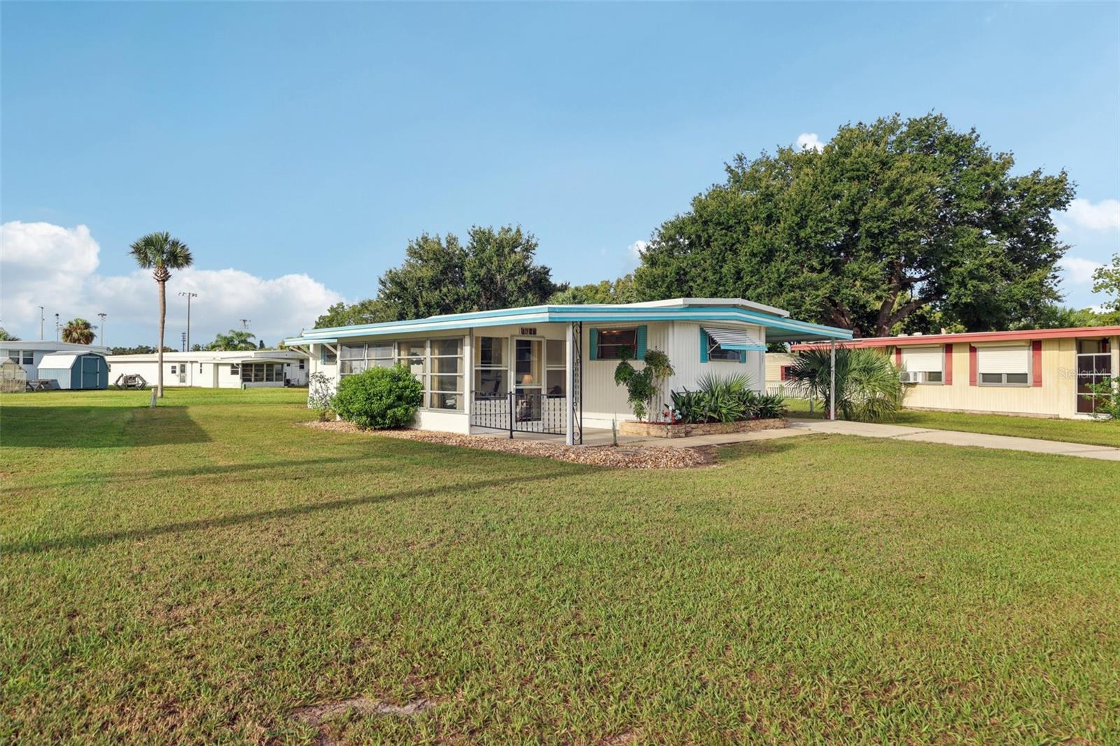 TAVARES LAKE FRANCES ESTATES - Residential