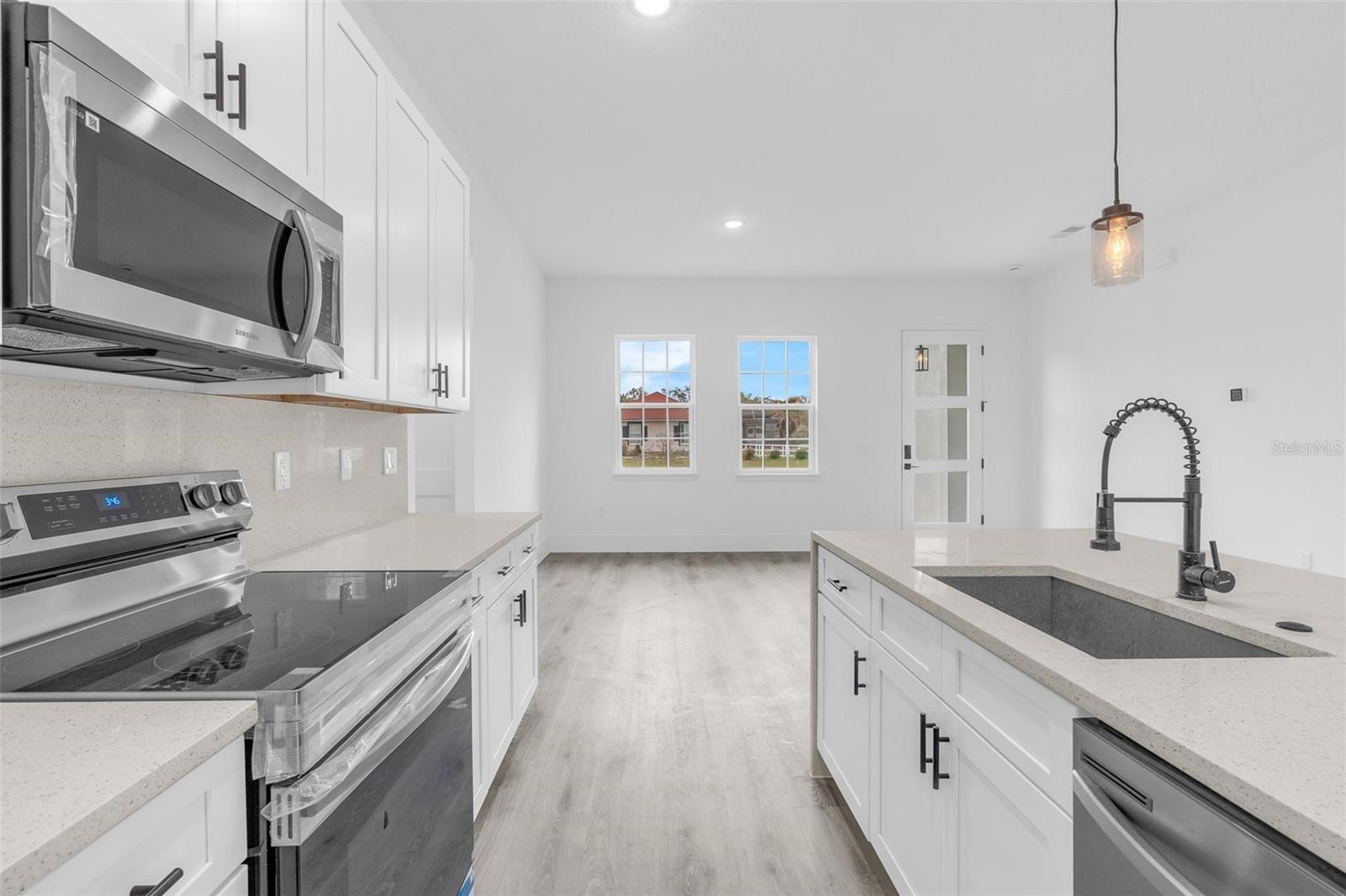 MARION OAKS UN 01 - Residential