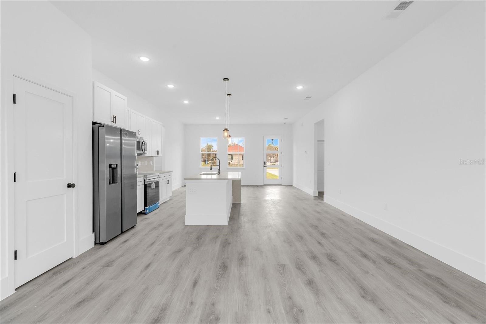 MARION OAKS UN 01 - Residential