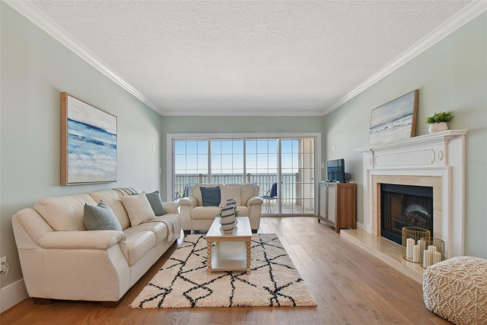 1586 GULF BOULEVARD 2502