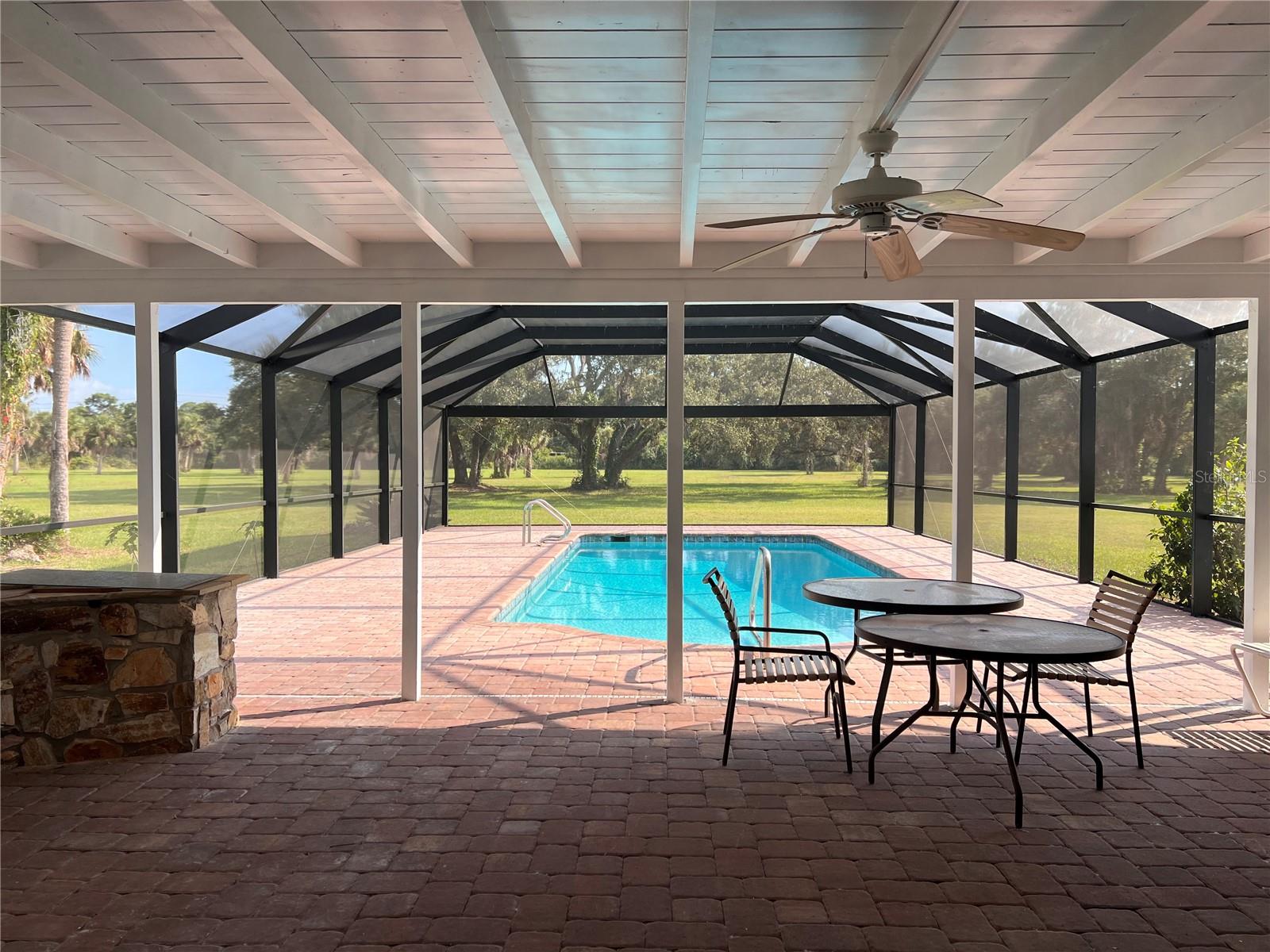 ENGLEWOOD GARDENS - Residential Lease