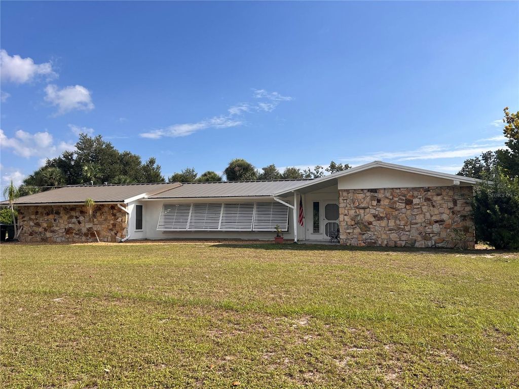 Photo of 639 E Dearborn Street, Englewood, FL 34223 (MLS # O6349260)