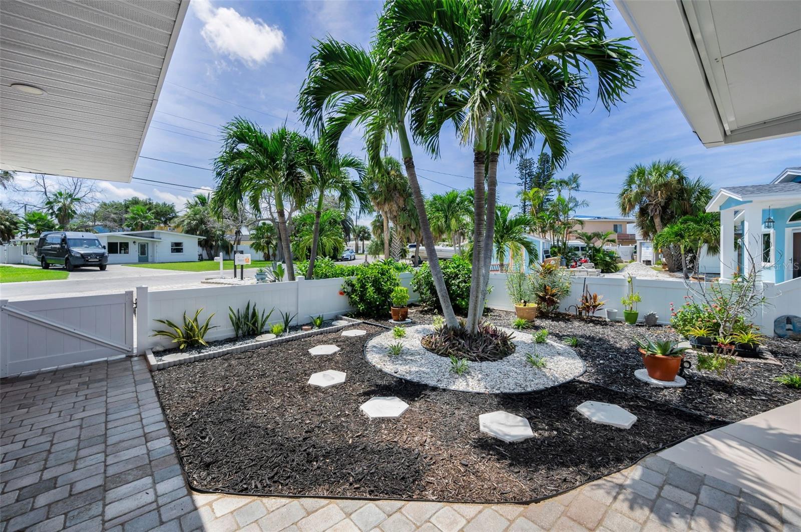 GULF SHORES 6TH ADD - Residential