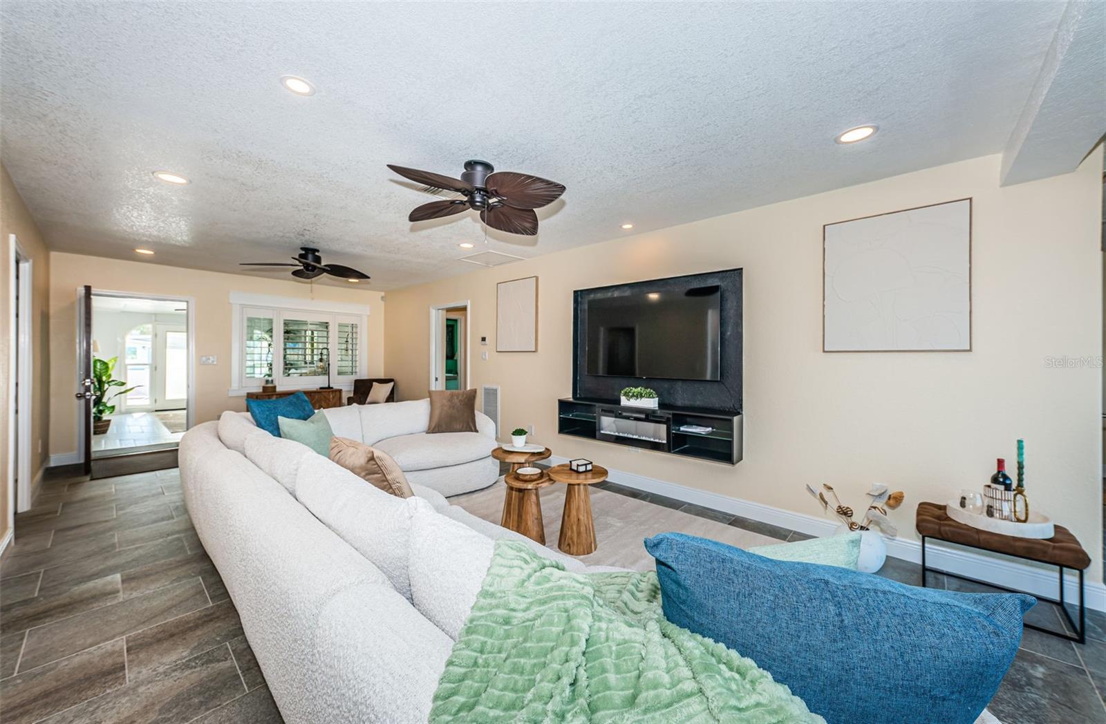 GULF SHORES 6TH ADD - Residential