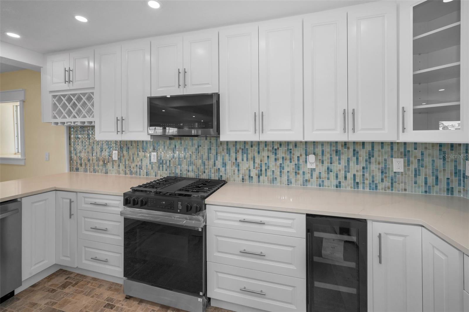GULF SHORES 6TH ADD - Residential
