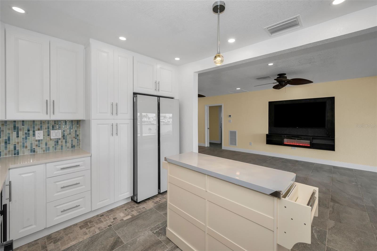 GULF SHORES 6TH ADD - Residential