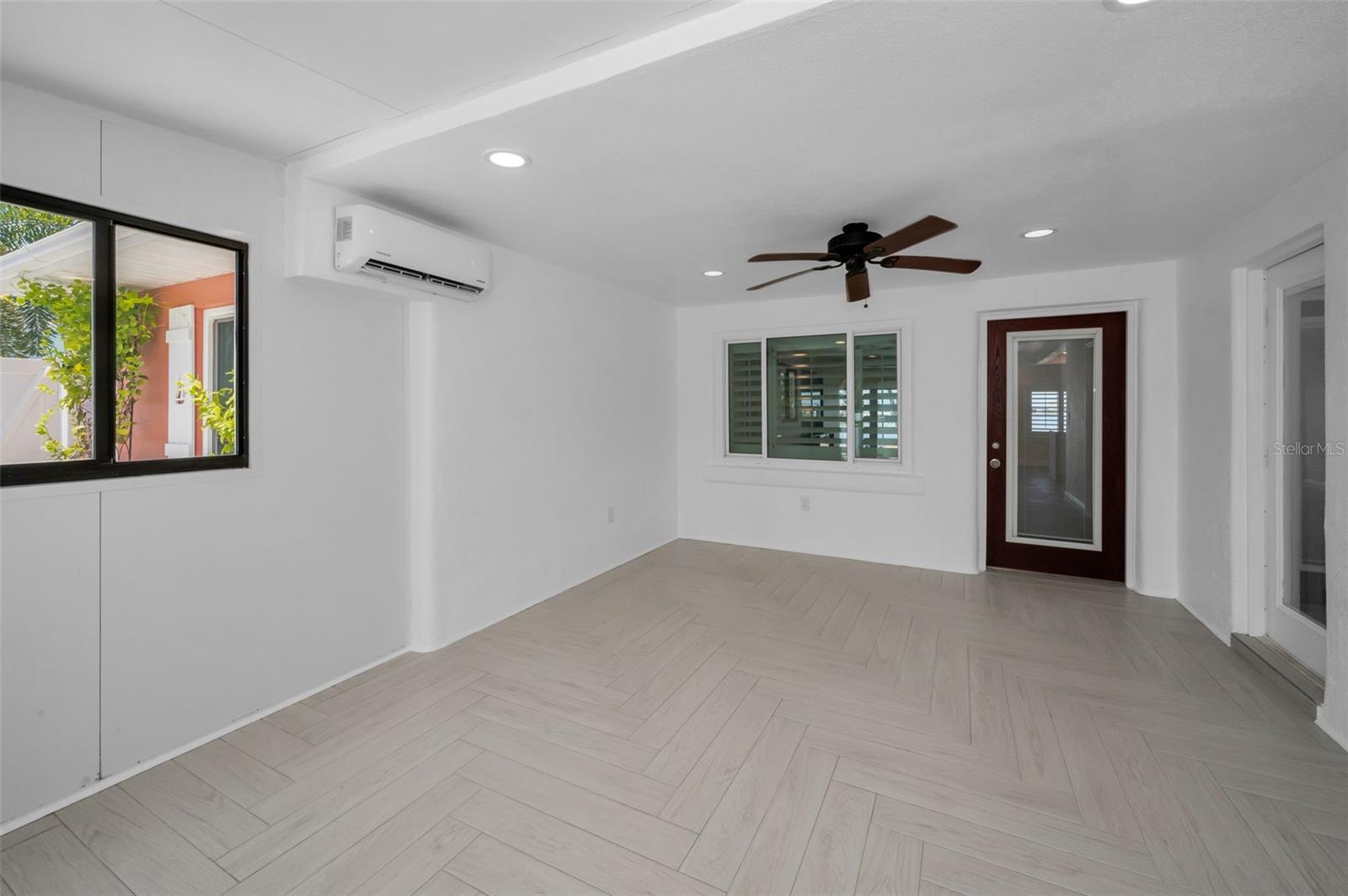 GULF SHORES 6TH ADD - Residential