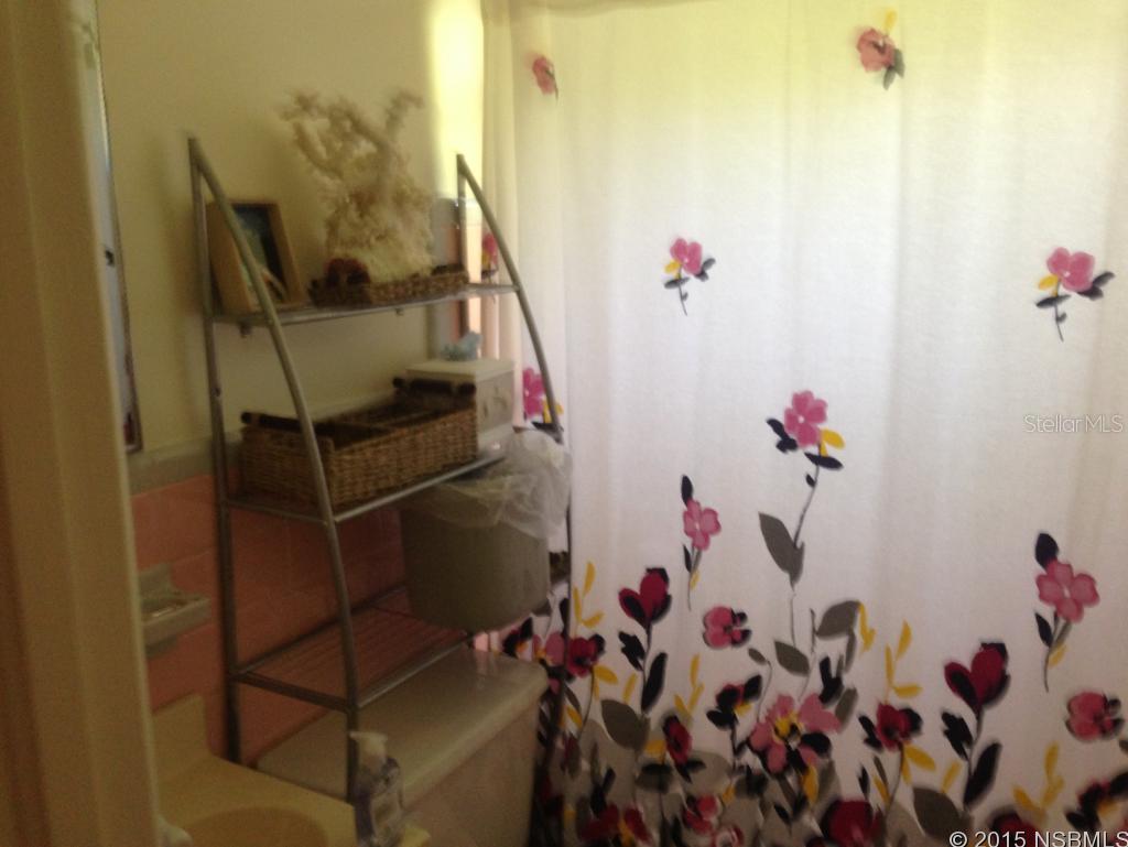 Detwilers N 650 Ft Lt 02 16 17 34 New Smyrna Beach - Residential Lease