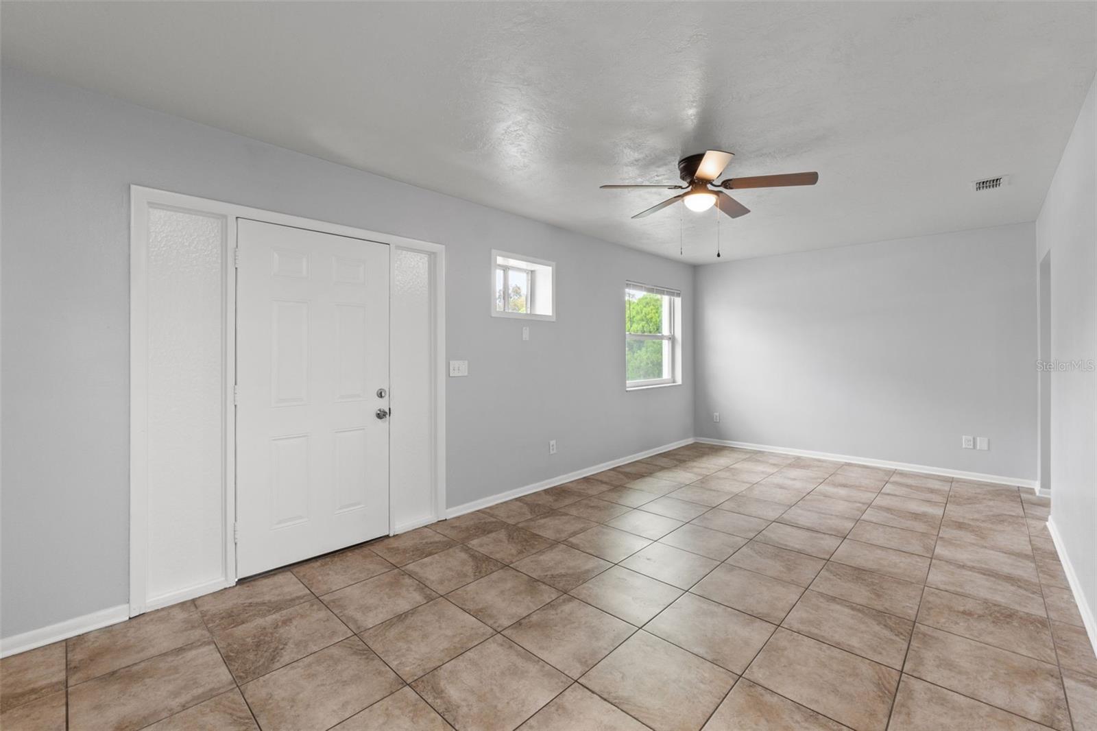 SPRING HILL - Residential