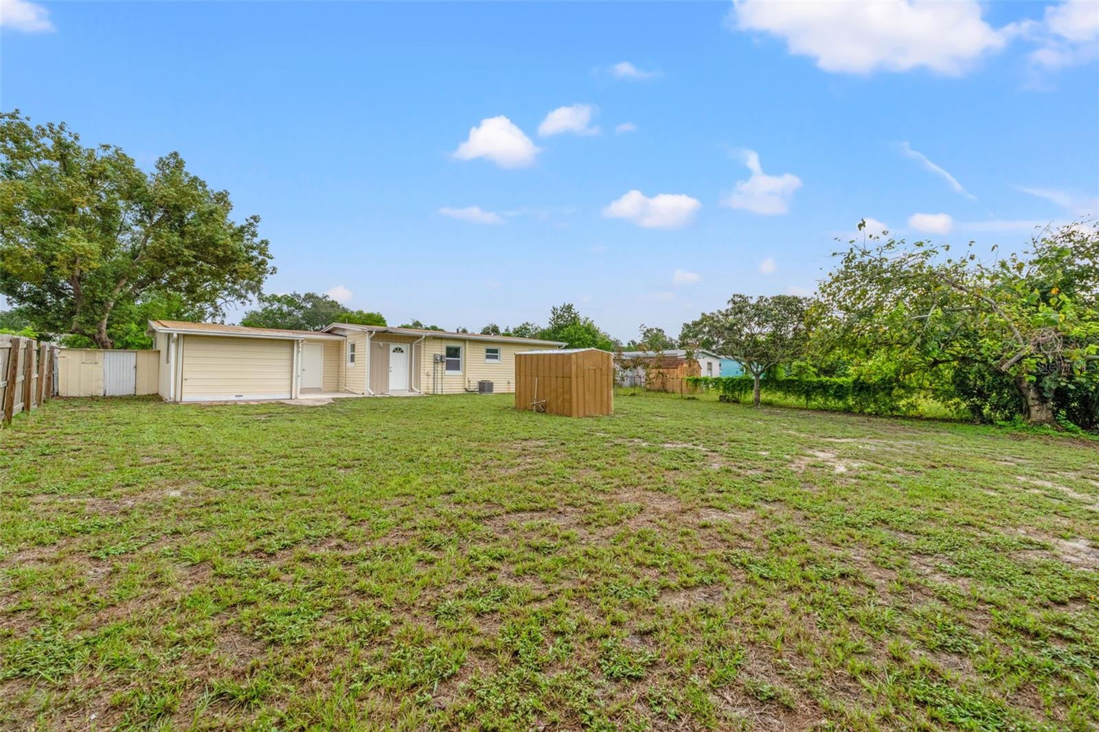 SPRING HILL - Residential