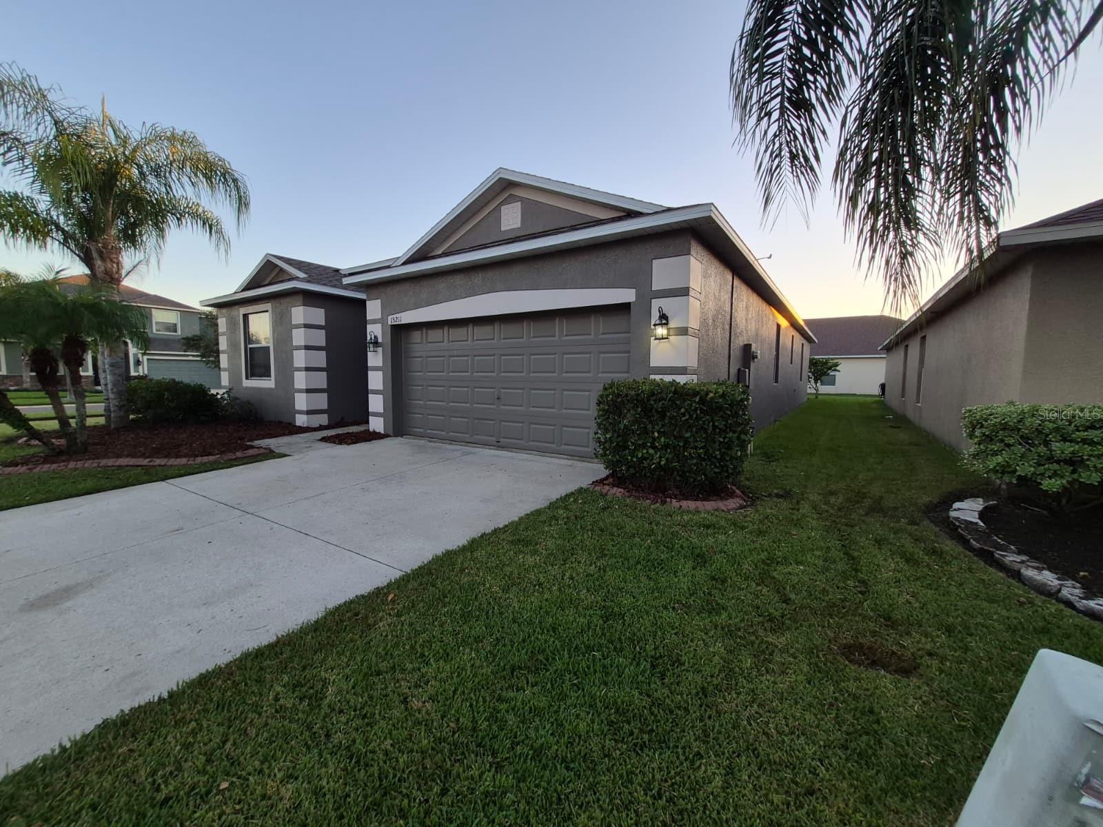 13211 ROYAL PINES AVENUE