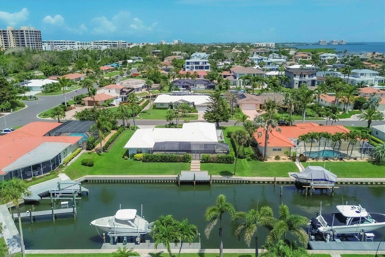 COUNTRY CLUB SHORES SEC 02 - Residential