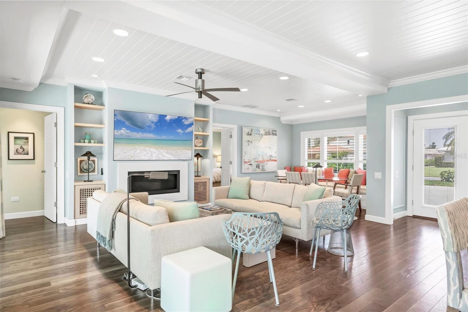 COUNTRY CLUB SHORES SEC 02 - Residential