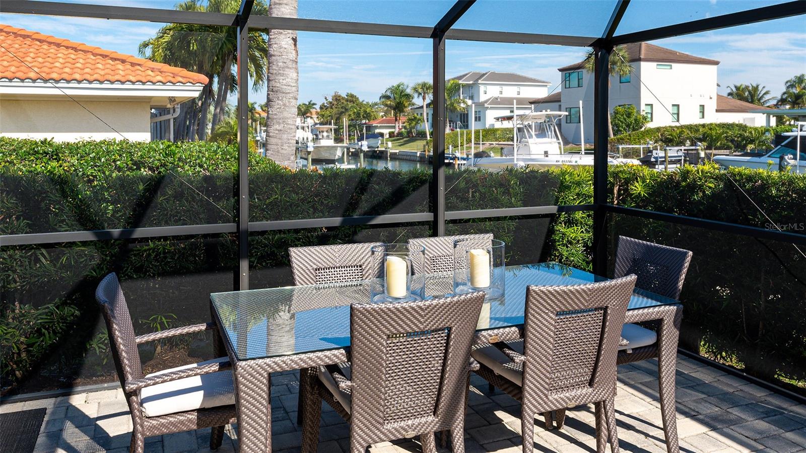 COUNTRY CLUB SHORES SEC 02 - Residential