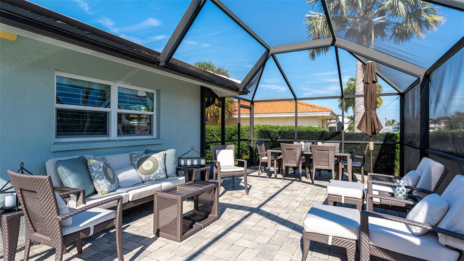 COUNTRY CLUB SHORES SEC 02 - Residential