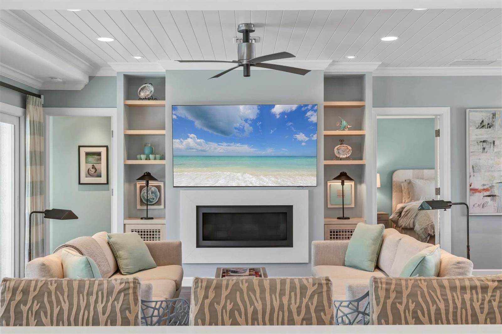 COUNTRY CLUB SHORES SEC 02 - Residential